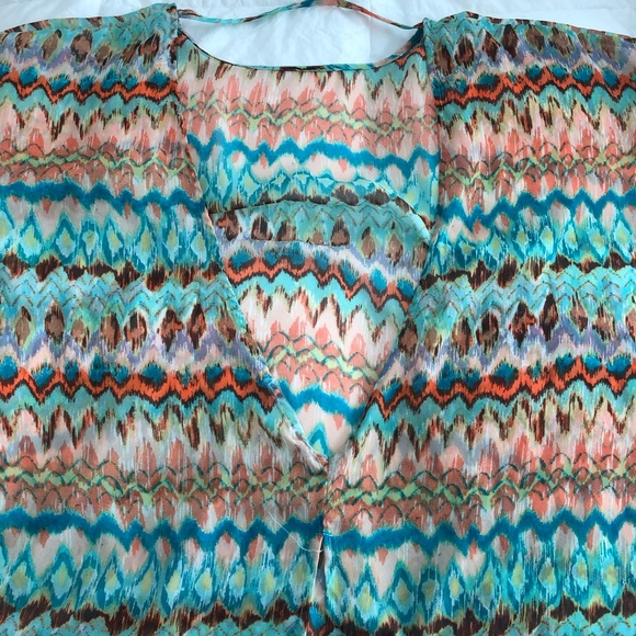 BLOUSE - Picture 2 of 2